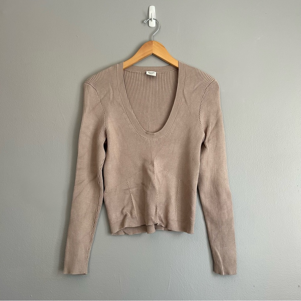 Abercrombie & Fitch Taupe Ribbed Knit Sweater